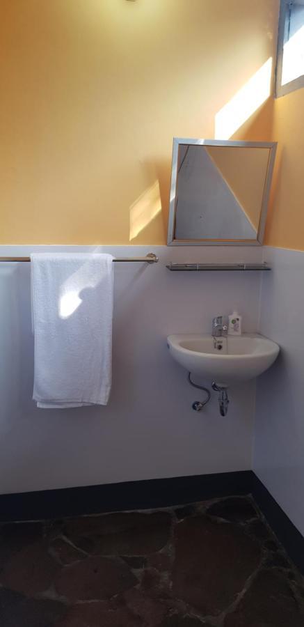 Dewi Sri Guesthouse Mataram Exteriör bild